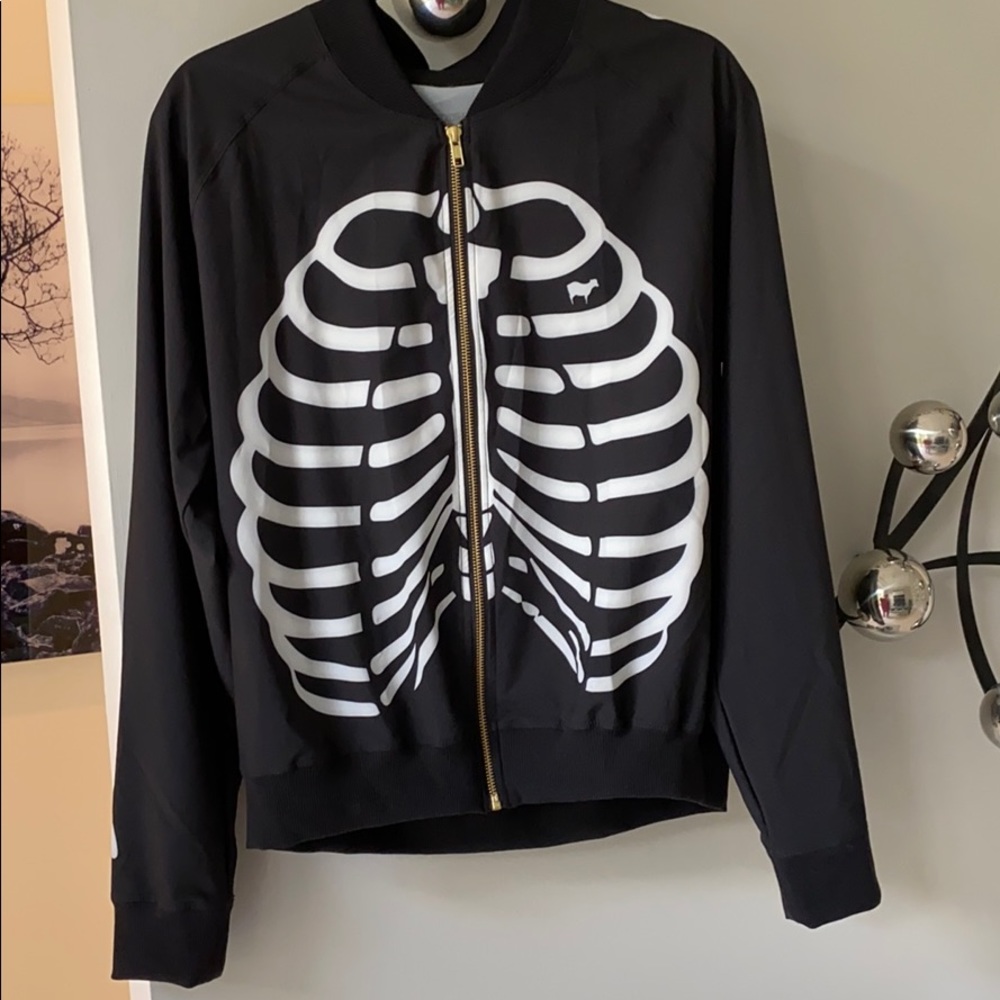 💀Bad to the bone Goldsheep Jacket and leggings